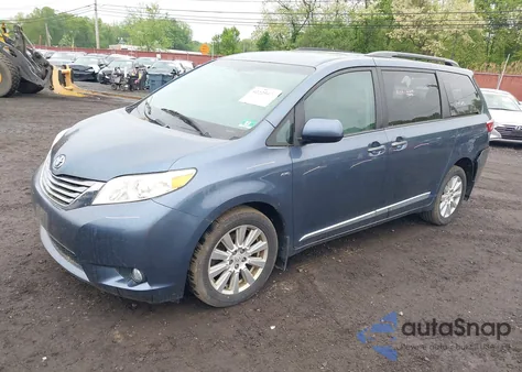 2017 Toyota Sienna Xle 7 Passenger from USA, damaged, VIN 5TDDZ3DC2HS171807